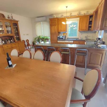 Semesterbostad In 48107 *