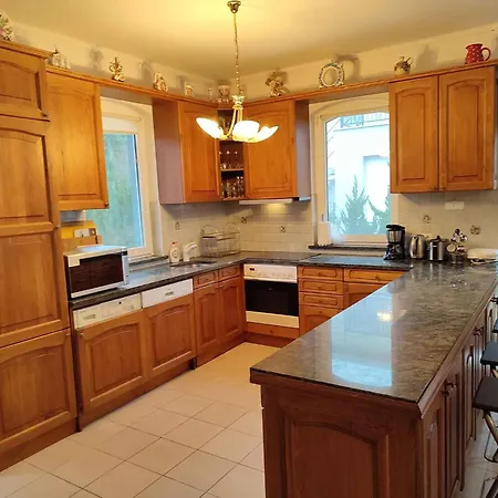 بيت للعطل In 48107 *